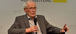 Prof. Dr. Dietrich Beyrau auf einer Abendveranstaltung in der Bundesstiftung Aufarbeitung im Januar 2012, (c) Bundesstiftung Aufarbeitung