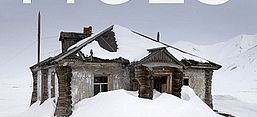 Cover von Orlando Figes: Schick einen Gruß, zuweilen durch die Sterne. Eine Geschichte von Liebe und Überleben in Zeiten des Terrors. Aus dem Englischen und Russischen von Bernd Rullkötter, München:  Hanser Verlag, 2012.