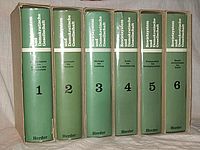 Foto der sechs Bände: Claus Dieter Kernig (Hrsg.): Sowjetsystem und demokratische Gesellschaft, 6 Bde., Freiburg/Basel/Wien: Herder 1966-1972, (c) Matthias Severin Antiquariat Am Bayerischen Platz