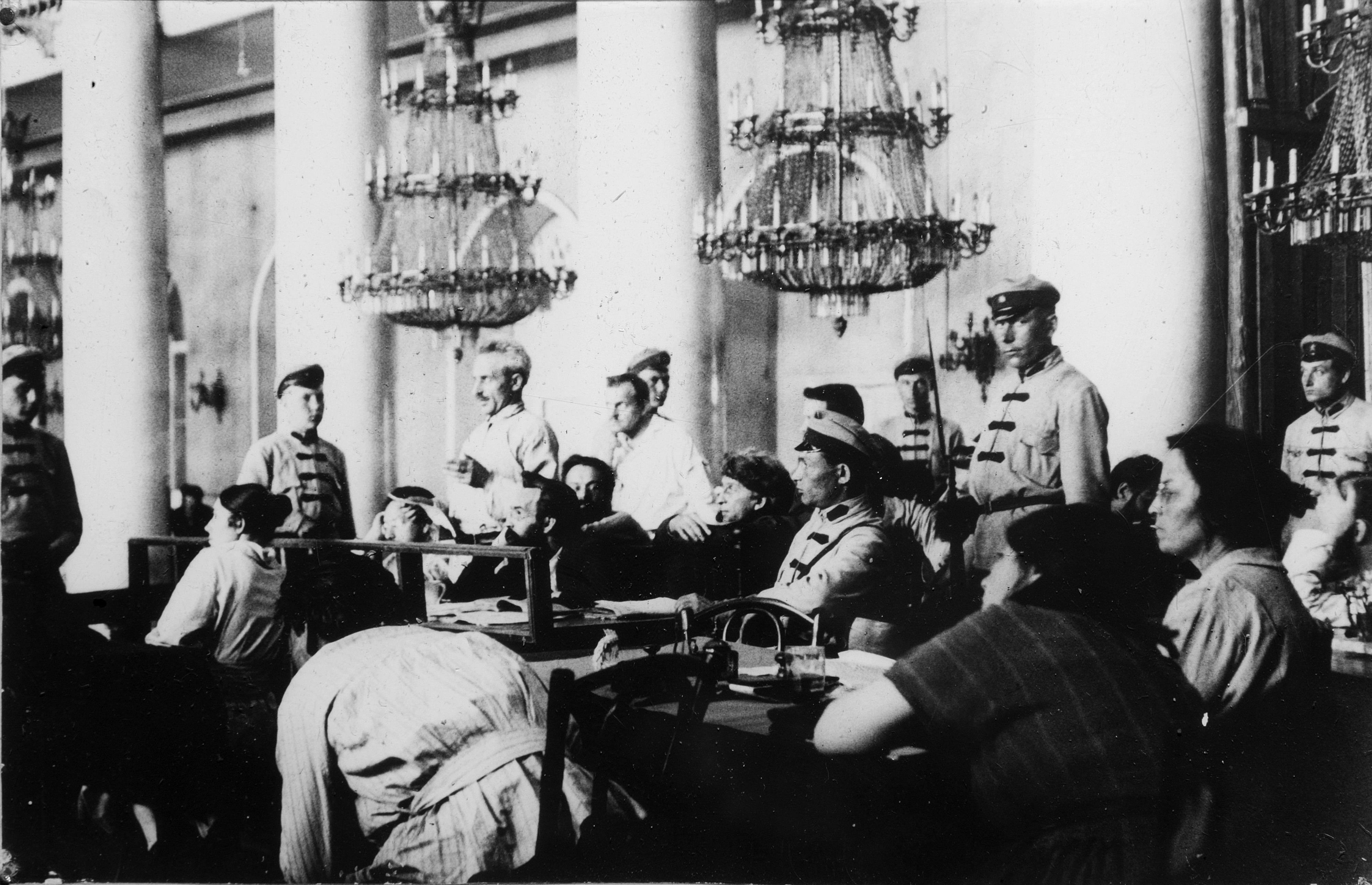 Prozessszene, Moskau, August 1922, picture alliance / akg-images