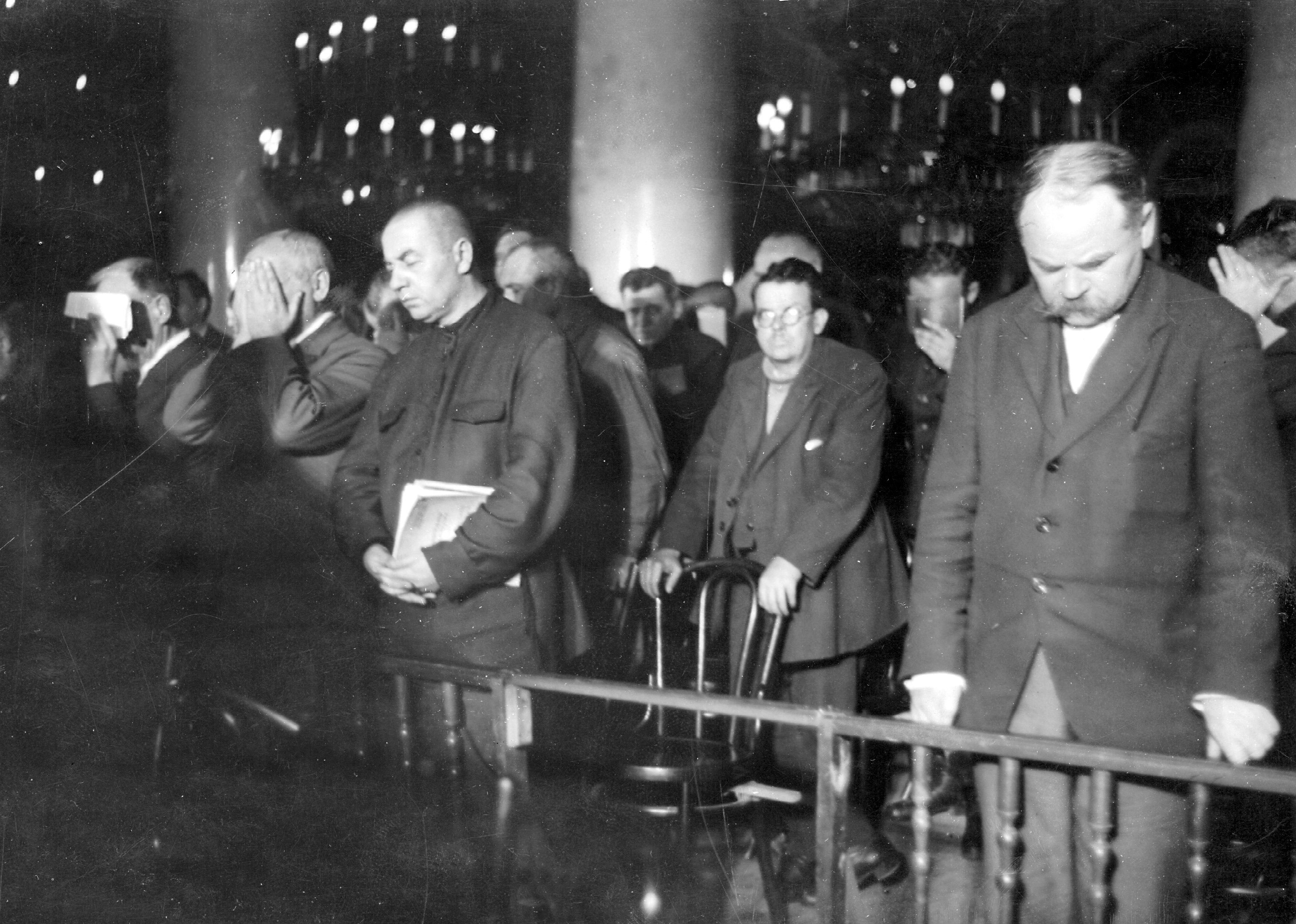 Urteilsverkündung, Gewerkschaftshaus Moskau, 7. Juli 1928, Scherl/Süddeutsche Zeitung Photo