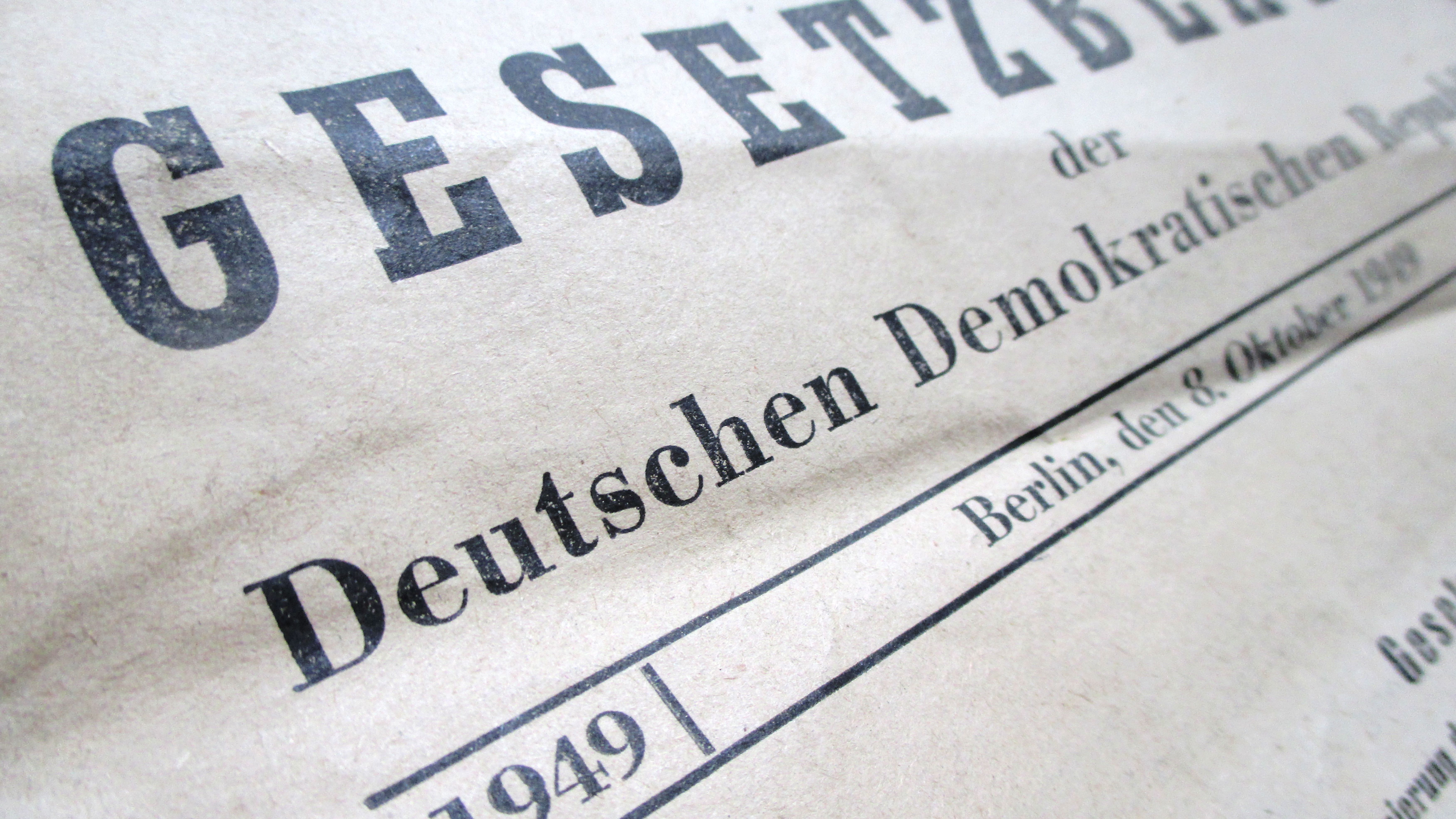 Erstes Gesetzblatt der DDR vom 8. Oktober 1949 zur Einberufung der Provisorischen Volkskammer.